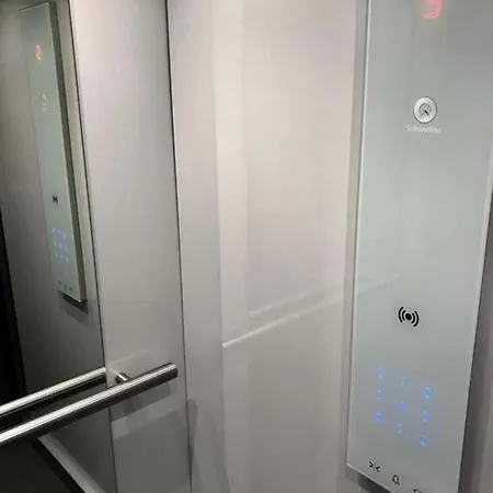 Апартаменти Coresi Avantagrden 35